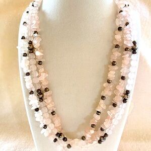 Elegant Rose Quartz and Hematite Bead Necklace